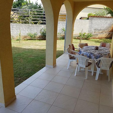 Apartment Barba Liznjan Luaran gambar