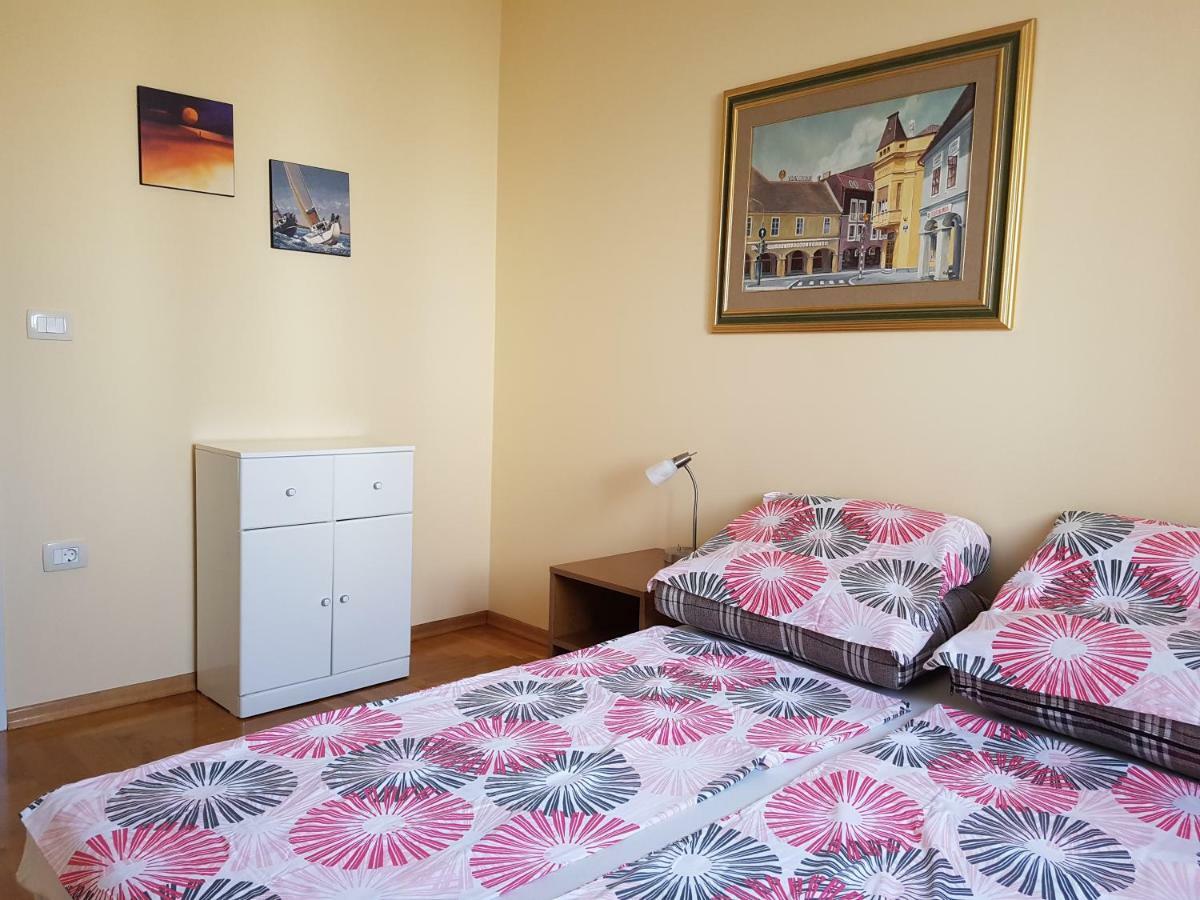 Apartment Barba Liznjan Luaran gambar