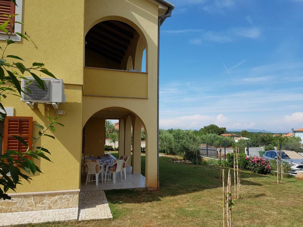 Apartment Barba Liznjan Luaran gambar